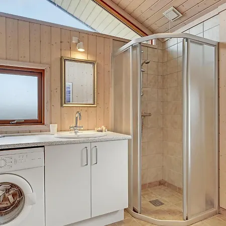 Awesome In With House Sea View Feriehus