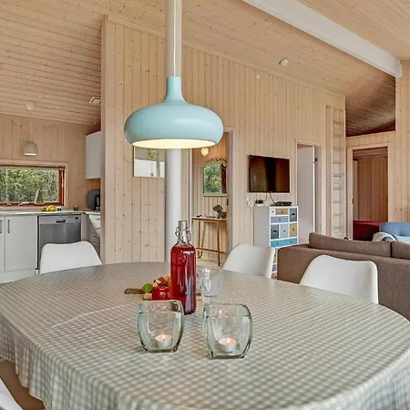 Awesome In With House Sea View Feriehus Glesborg