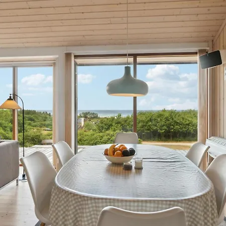 Awesome In With House Sea View Casa de Férias *